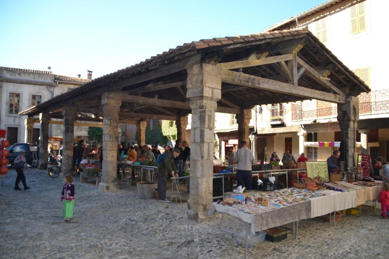 Holidays In Лаграс Екстериор снимка